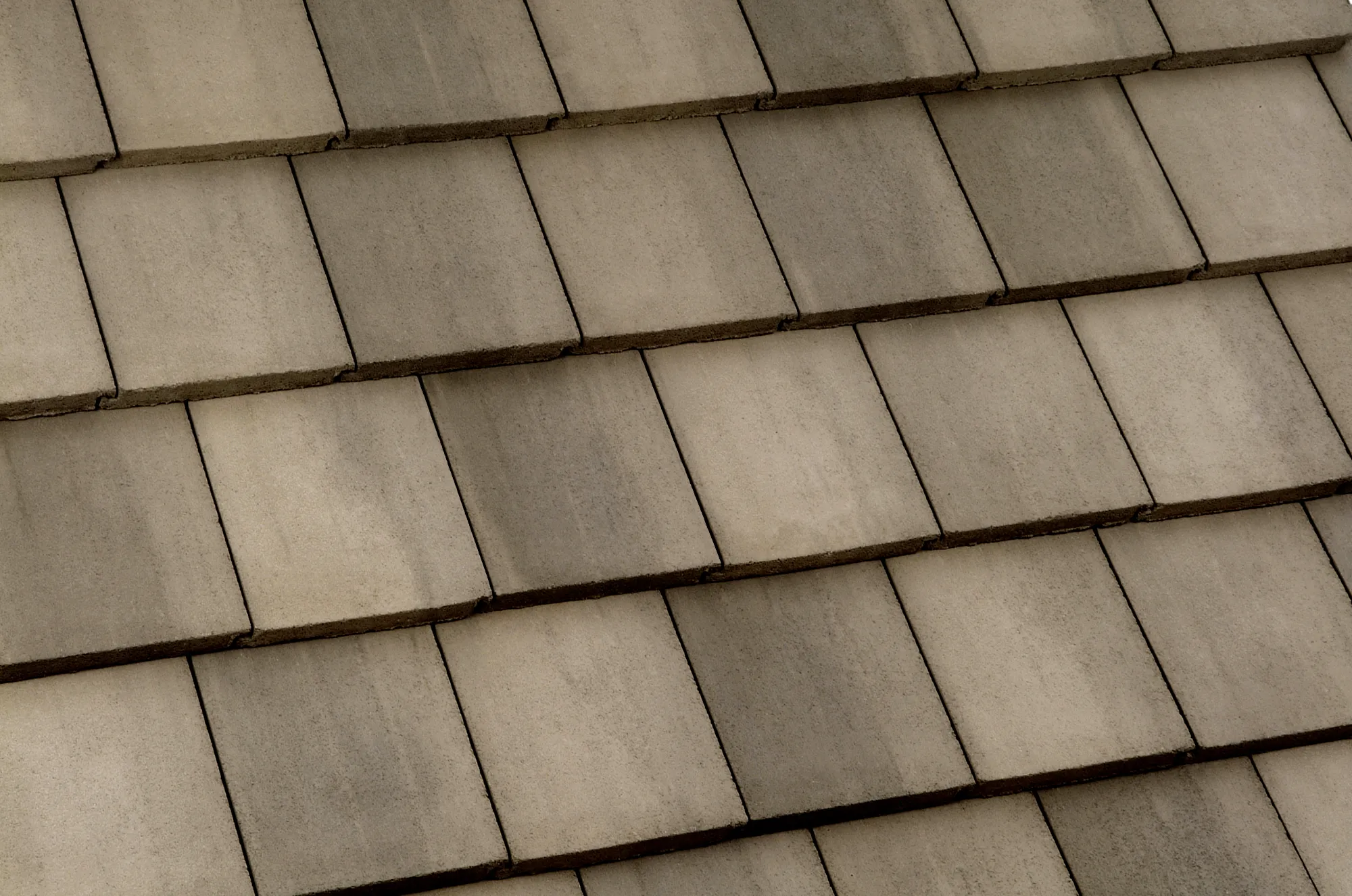 Eagle Roofing Brown Gray Range swatch